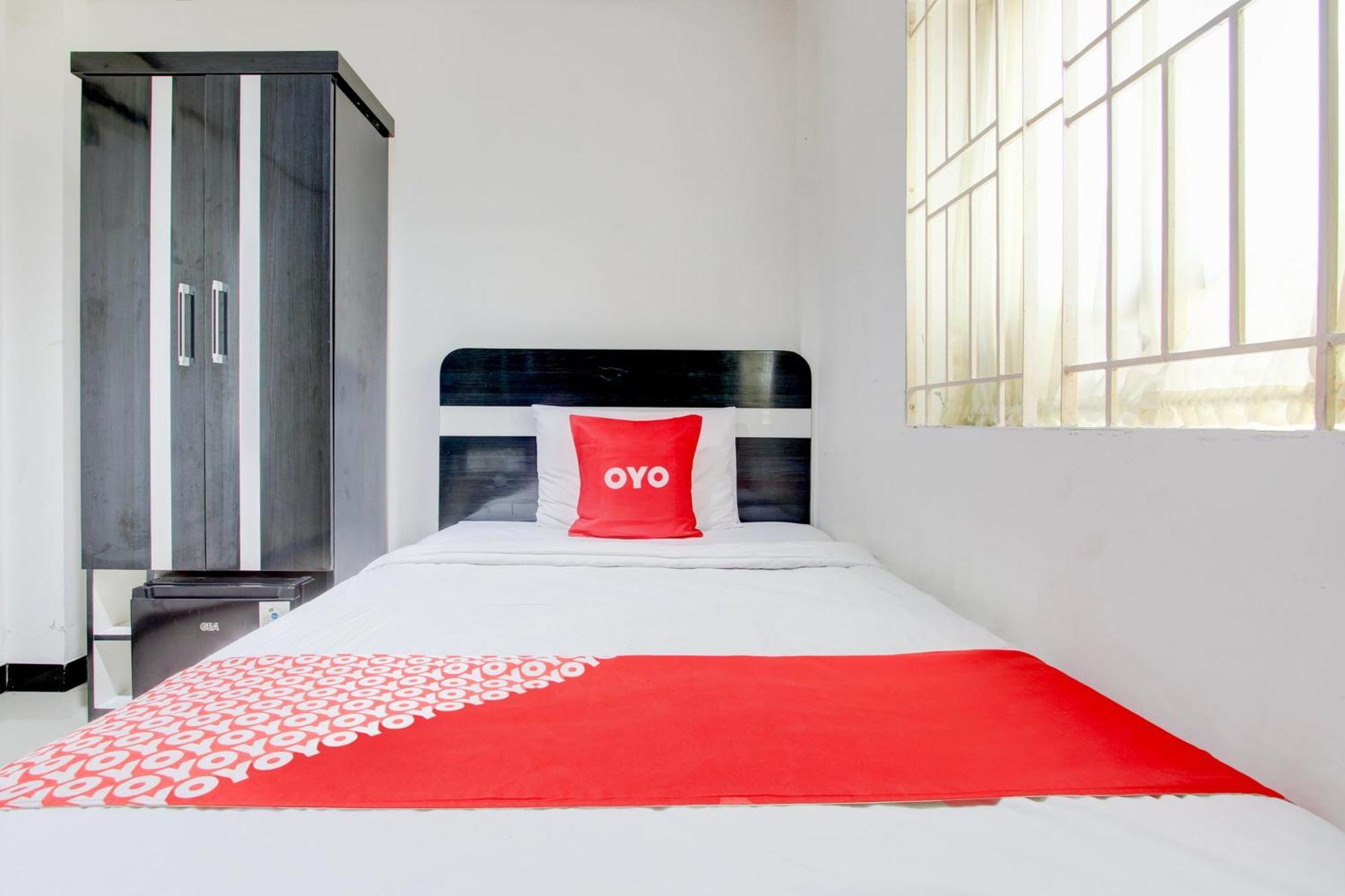 Oyo 409 Pondok Helomi Kalasan Kültér fotó